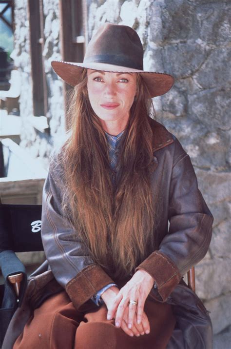 Tv series dr quinn medicine woman - to watch in your location. S1 E1 - Pilot. December 31, 1992. 1 h 34 min. TV-Y7. Byron Sully, an enigmatic man whose closest companions are the Indians and a wolf, becomes Mike's friend as she struggles for acceptance. Mike adopts three orphaned children, Brian, Colleen, and Matthew Cooper, when their mother dies.